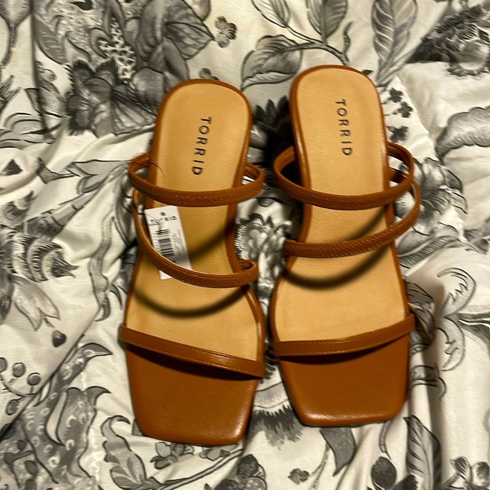 Beautiful brand new torrid heels never worn new with tags